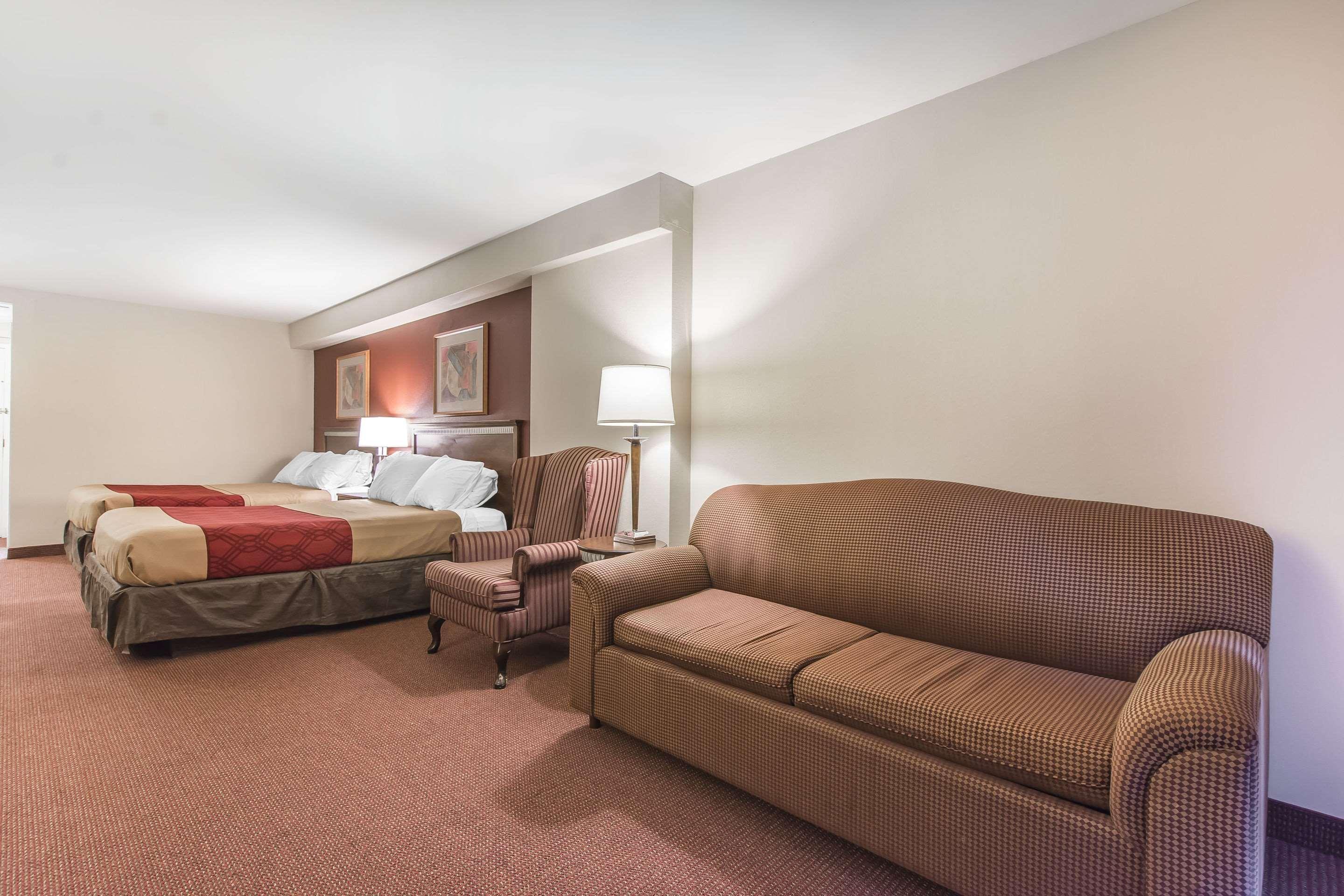 Econo Lodge Orillia Exteriör bild